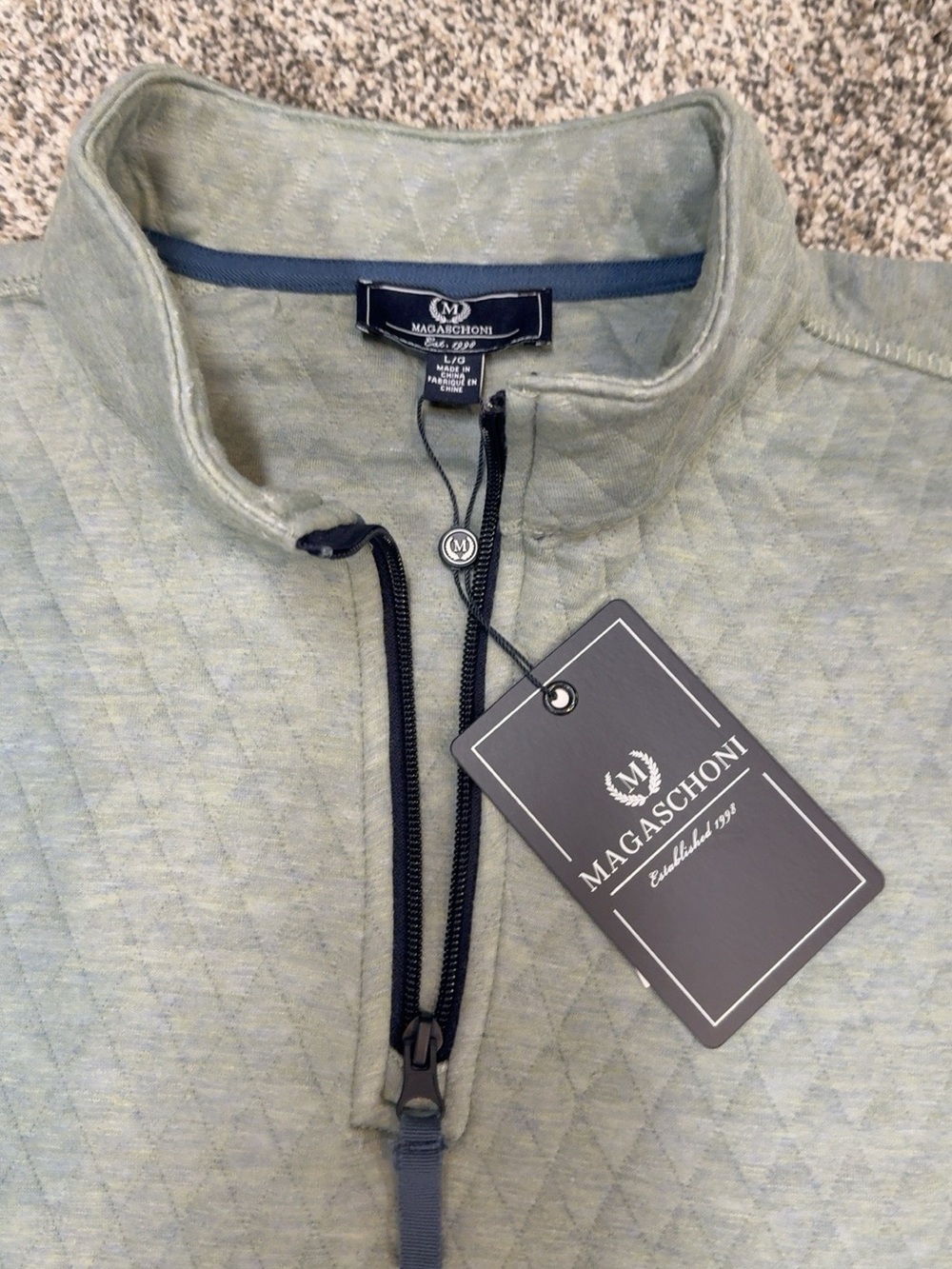 Magaschoni Quilted Quarter Zip Pullover Sage Green Large NWT $68 retail